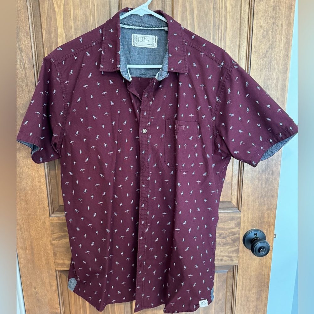 Men’s Free Planet Button Down